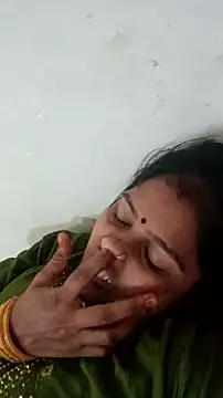 Snapshot of Guriya0076 chatting on 04-26-26, 12:36 Guriya0076 online show from 04-26-26, 12:36