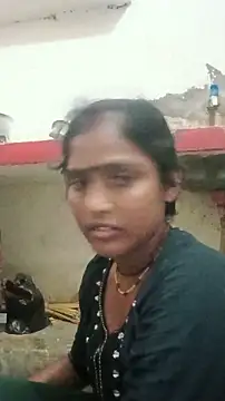 Snapshot of Guriya0076 chatting on 06-06-26, 04:12 Guriya0076 online show from 06-06-26, 04:12