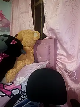 Snapshot of U-Upaaita chatting on 03-01-26, 04:14 U-Upaaita online show from 03-01-26, 04:14