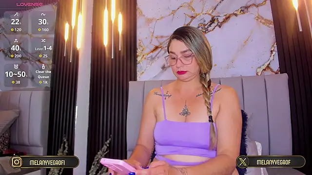 MelanyVegas online show from 09-24-25, 01:25