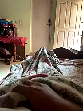 Snapshot of kissyou__89 chatting on 09-27-25, 03:55 kissyou 89 online show from 09-27-25, 03:55