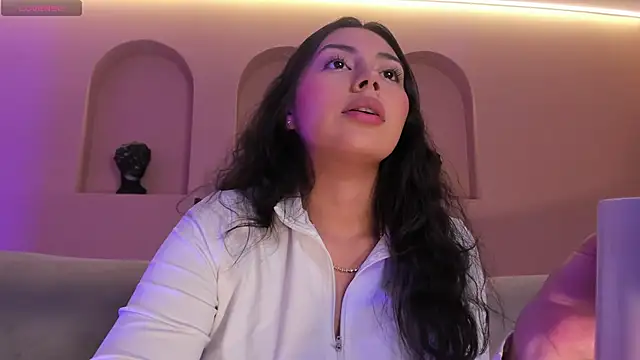 AmbarJames  online show from 11-25-25, 11:54