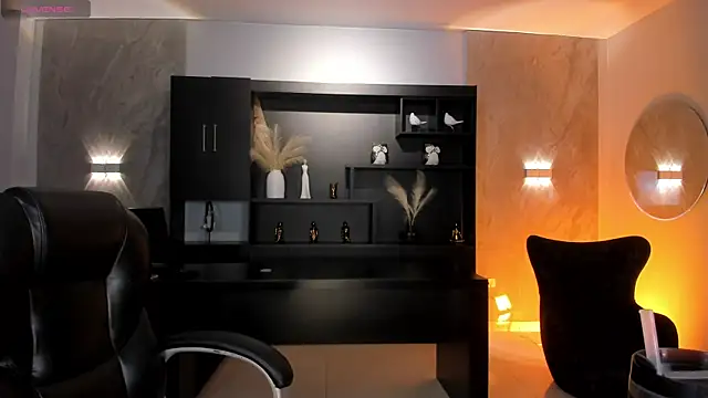 SophieHouston  online show from 04-11-26, 03:55