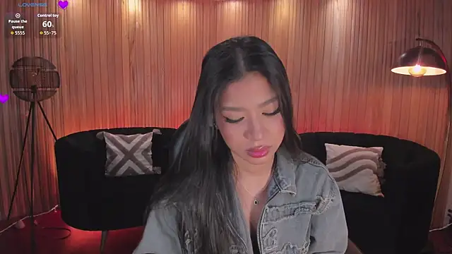 SophieHouston  online show from 04-14-26, 03:45