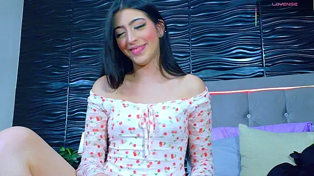 Snapshot of Ambar_Bull chatting on 10-16-25, 12:06 Ambar Bull online show from 10-16-25, 12:06