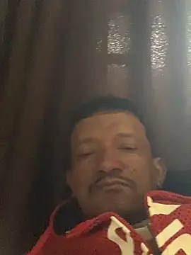 Snapshot of PIROCAGG21 chatting on 10-18-25, 12:17 PIROCAGG21 online show from 10-18-25, 12:17