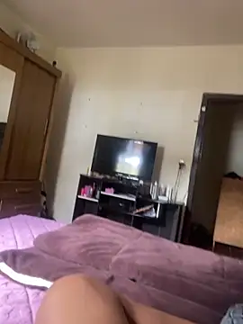 Snapshot of PIROCAGG21 chatting on 10-27-25, 06:23 PIROCAGG21 online show from 10-27-25, 06:23