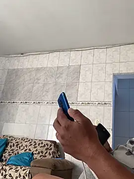 Snapshot of PIROCAGG21 chatting on 11-19-25, 12:16 PIROCAGG21 online show from 11-19-25, 12:16