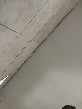 Snapshot of PIROCAGG21 chatting on 11-23-25, 11:21 PIROCAGG21 online show from 11-23-25, 11:21