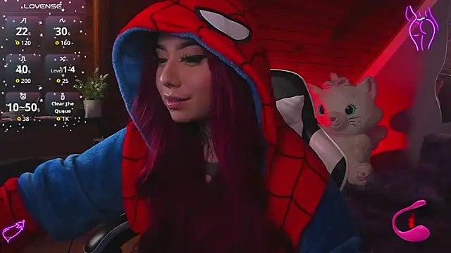 Snapshot of _Morrigan_ chatting on 11-28-25, 08:50 Morrigan online show from 11-28-25, 08:50