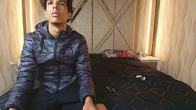 Hotcouple 222 online show from 04-04-26, 07:17