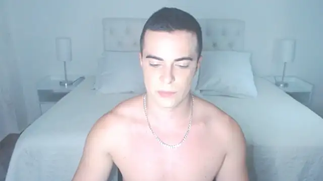 mr hunterx online show from 10-27-25, 03:54