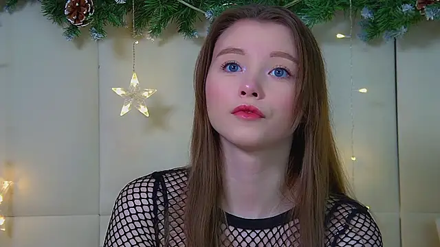 KeiraAsti online show from 12-21-25, 06:20