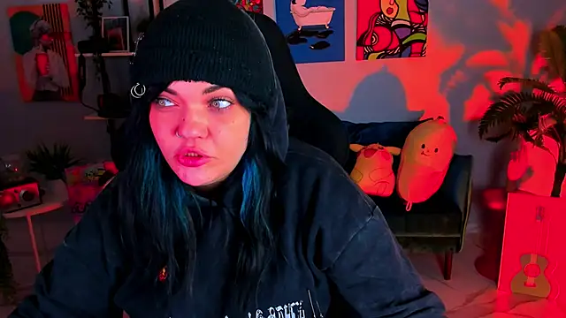 MaryHarrys online show from 11-08-25, 02:23