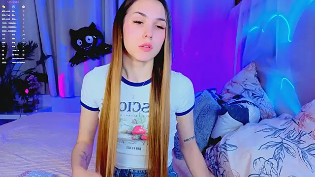 -CindyLou online show from 10-26-25, 08:15