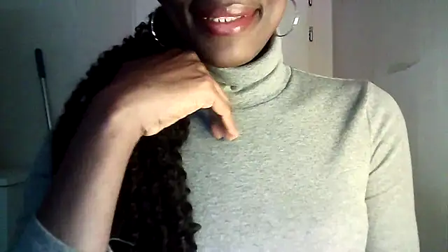 Chatdoll2 online show from 10-22-25, 03:34