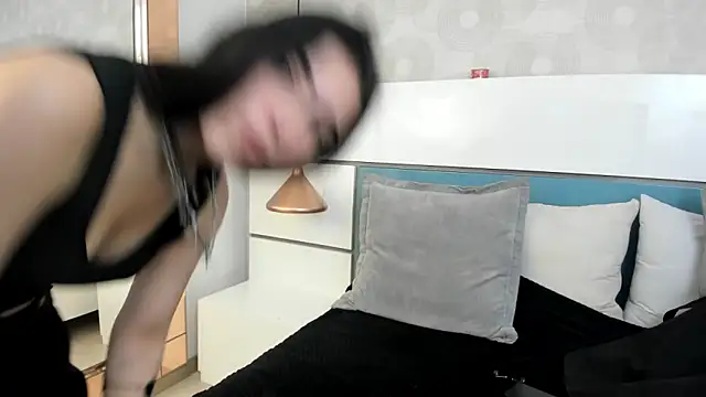 Snapshot of Ashkoreh chatting on 12-20-25, 08:16 Ashkoreh online show from 12-20-25, 08:16