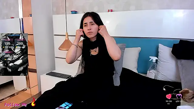 Snapshot of Ashkoreh chatting on 01-15-26, 08:12 Ashkoreh online show from 01-15-26, 08:12