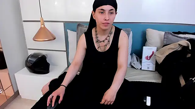 Snapshot of Ashkoreh chatting on 05-02-26, 07:52 Ashkoreh online show from 05-02-26, 07:52