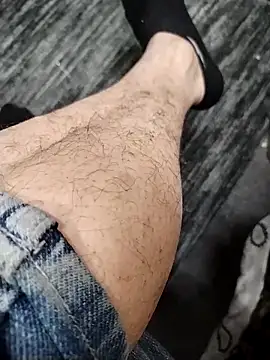 Snapshot of emerryosef chatting on 03-04-26, 09:15 emerryosef online show from 03-04-26, 09:15