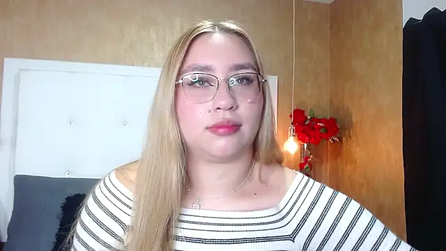 ximenanoah online show from 11-20-25, 01:44