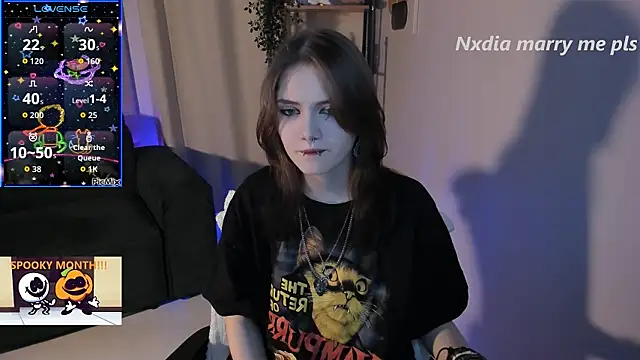 Snapshot of Dilara_xBaby chatting on 10-10-25, 10:09 Dilara xBaby online show from 10-10-25, 10:09
