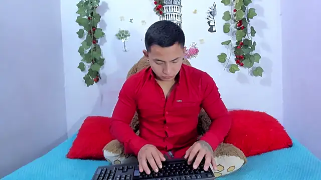 NataliaAndJulliam online show from 03-02-26, 03:09