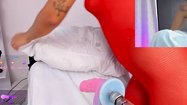 arynaughty20 online show from 10-04-25, 05:22