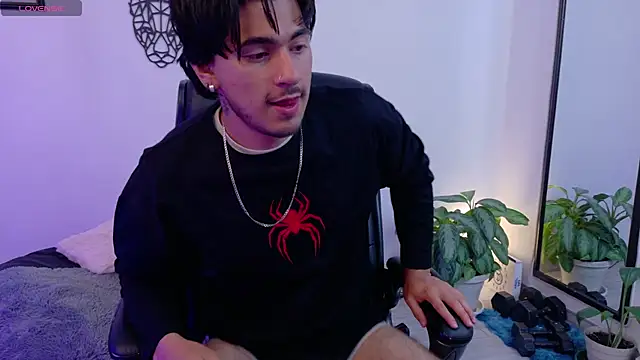 Elian savoy online show from 03-12-26, 10:21