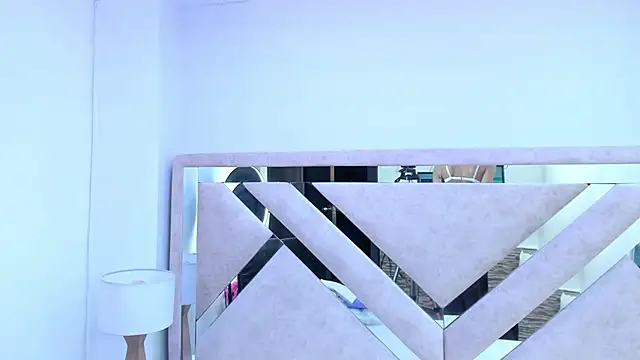 ximena vasquez8 online show from 12-15-25, 03:00