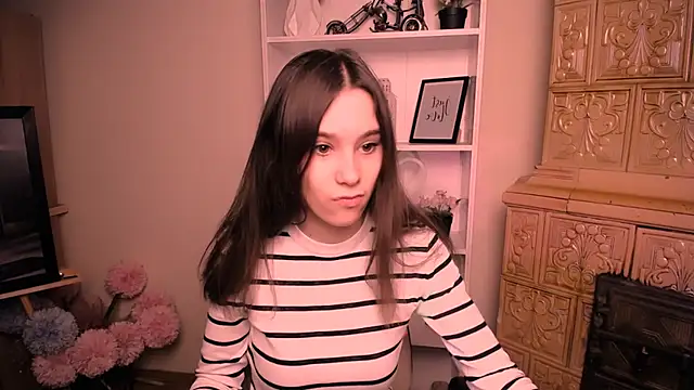 RosaRay  online show from 03-18-26, 07:22