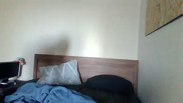 Snapshot of Baby_Mon chatting on 09-22-25, 06:48 Baby Mon online show from 09-22-25, 06:48