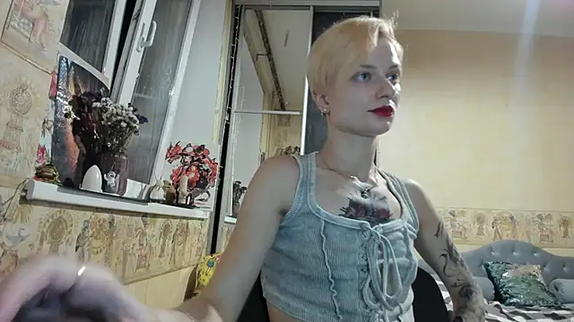 WatsonMi online show from 09-21-25, 03:24