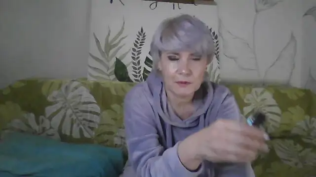 Snapshot of Catty_Lady chatting on 01-12-26, 06:46 Catty Lady online show from 01-12-26, 06:46