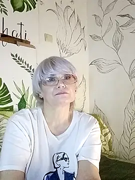 Snapshot of Catty_Lady chatting on 01-31-26, 07:11 Catty Lady online show from 01-31-26, 07:11