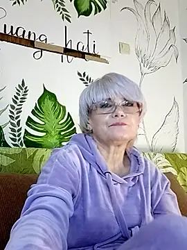 Snapshot of Catty_Lady chatting on 02-06-26, 07:39 Catty Lady online show from 02-06-26, 07:39