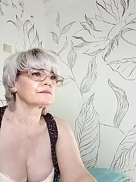 Catty Lady online show from 03-27-26, 07:46