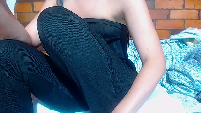Snapshot of sabrina_v_ chatting on 09-16-25, 01:50 sabrina v online show from 09-16-25, 01:50