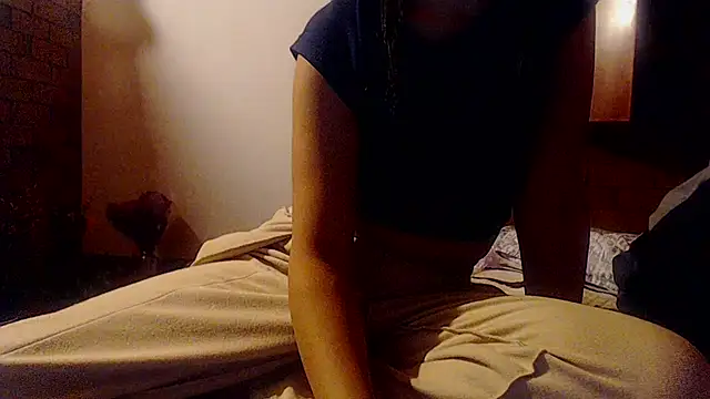 Snapshot of sabrina_v_ chatting on 09-25-25, 04:05 sabrina v online show from 09-25-25, 04:05