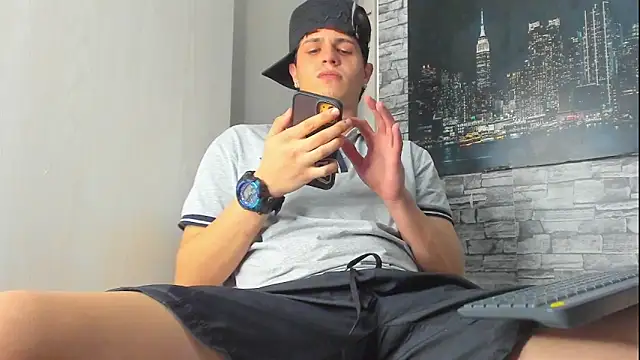 Themasterhades 777 online show from 10-05-25, 12:20