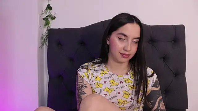 kaylee lee online show from 04-13-26, 04:07