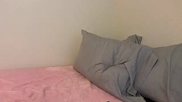 Snapshot of kykybaby4444 chatting on 01-13-26, 04:34 kykybaby4444 online show from 01-13-26, 04:34