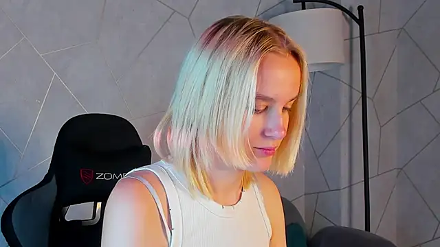 Carolin Miller online show from 09-30-25, 09:03