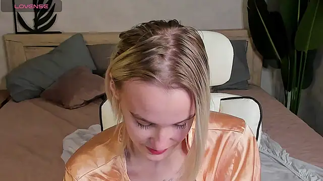 Carolin Miller online show from 11-09-25, 09:18