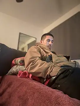 himNIGuys online show from 11-29-25, 05:21