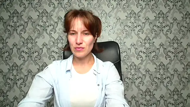 Kelly Kisss online show from 10-22-25, 11:10