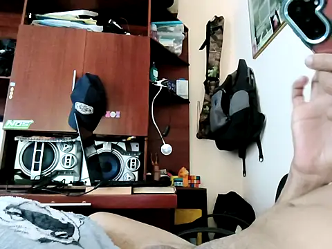 cachos2025 online show from 11-21-25, 06:50