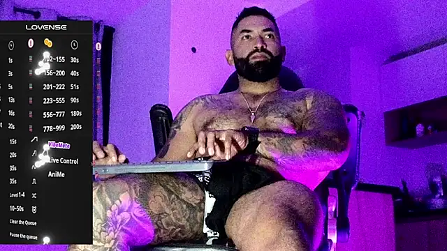 Snapshot of Max-prada chatting on 02-13-26, 02:07 Max-prada online show from 02-13-26, 02:07