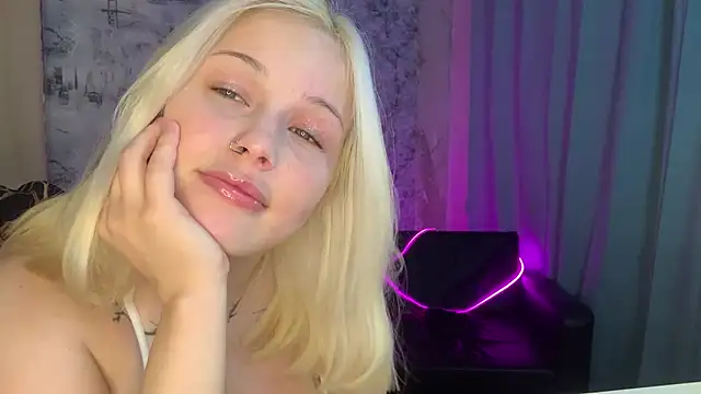 Mia Sakuraa online show from 09-15-25, 04:29