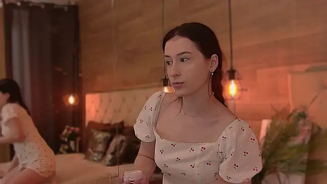 Snapshot of IdaMack chatting on 04-16-26, 09:43 IdaMack online show from 04-16-26, 09:43